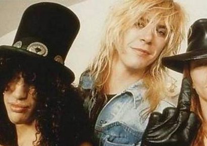 Slash-Duff-McKagan-Axl-Rose ONLINE.jpg