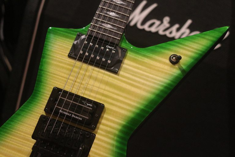 The Sounds and Style Of Dimebag Darrell - Mixdown Magazine