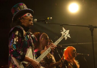 Bootsy Collins slap bass