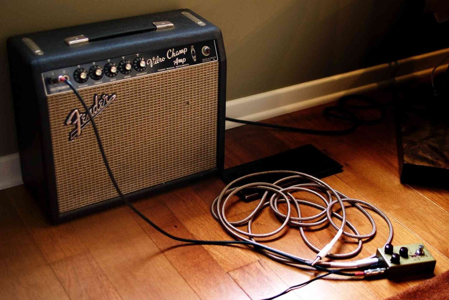 Splitting the difference between speaker cables & instrument cables