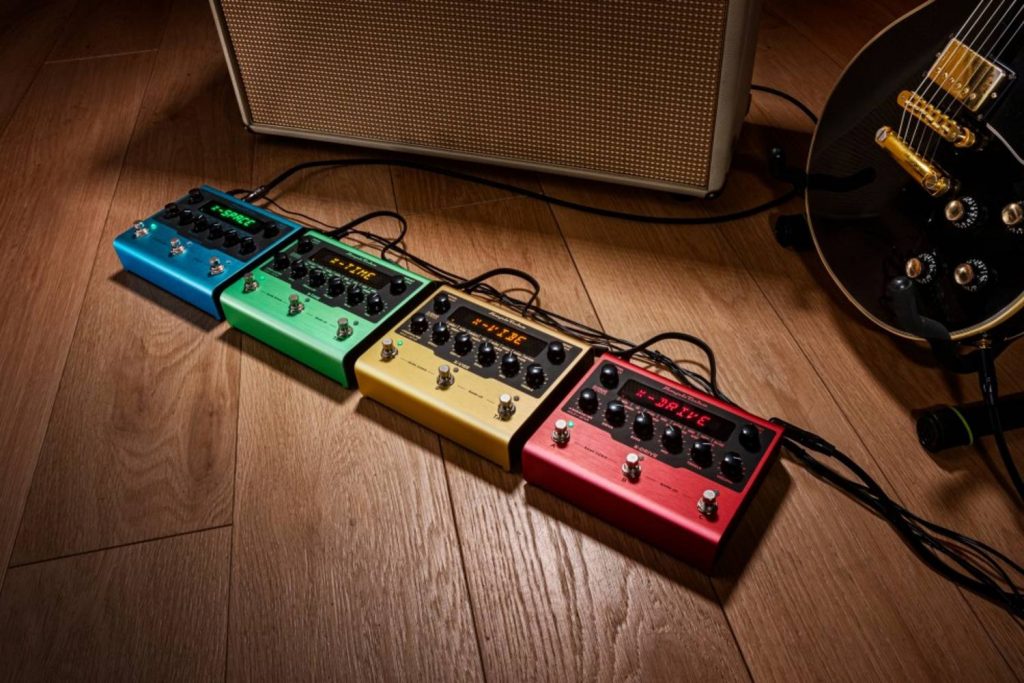 IK multemedia effects pedals