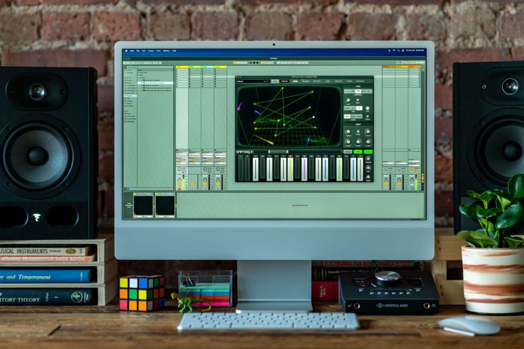 animoog z app