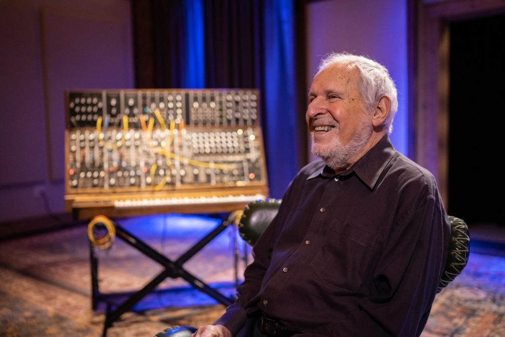 moog music giants