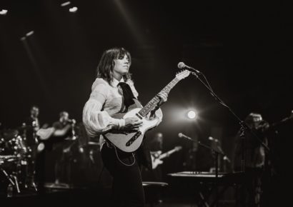Kathleen-Halloran-Guitarist