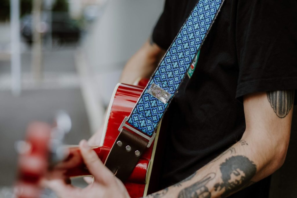 hey-laidy-guitar-straps