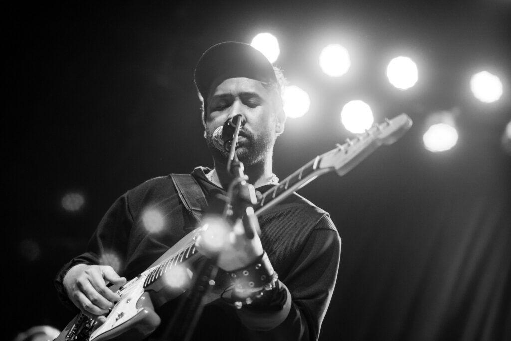 Unknown Mortal Orchestra gear