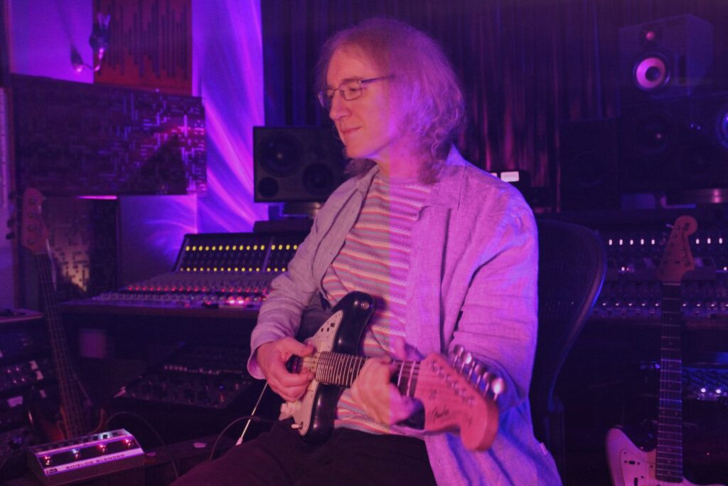 Kevin Shields Fender