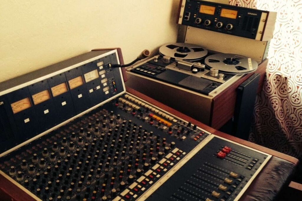 Console and tape machine