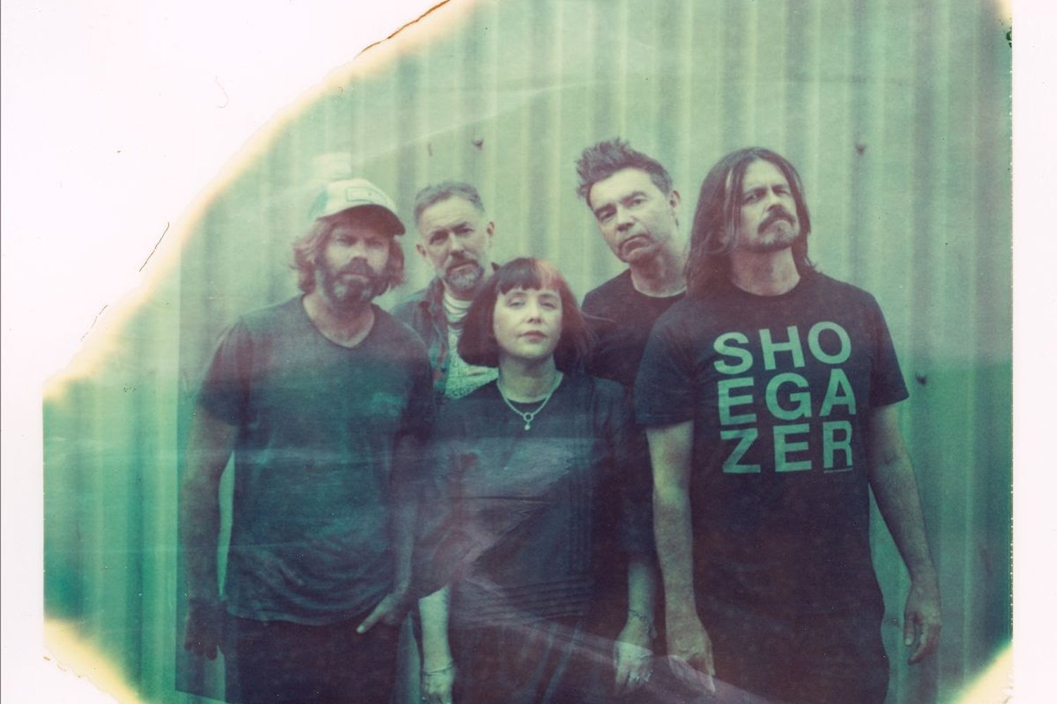 Slowdive everything is alive