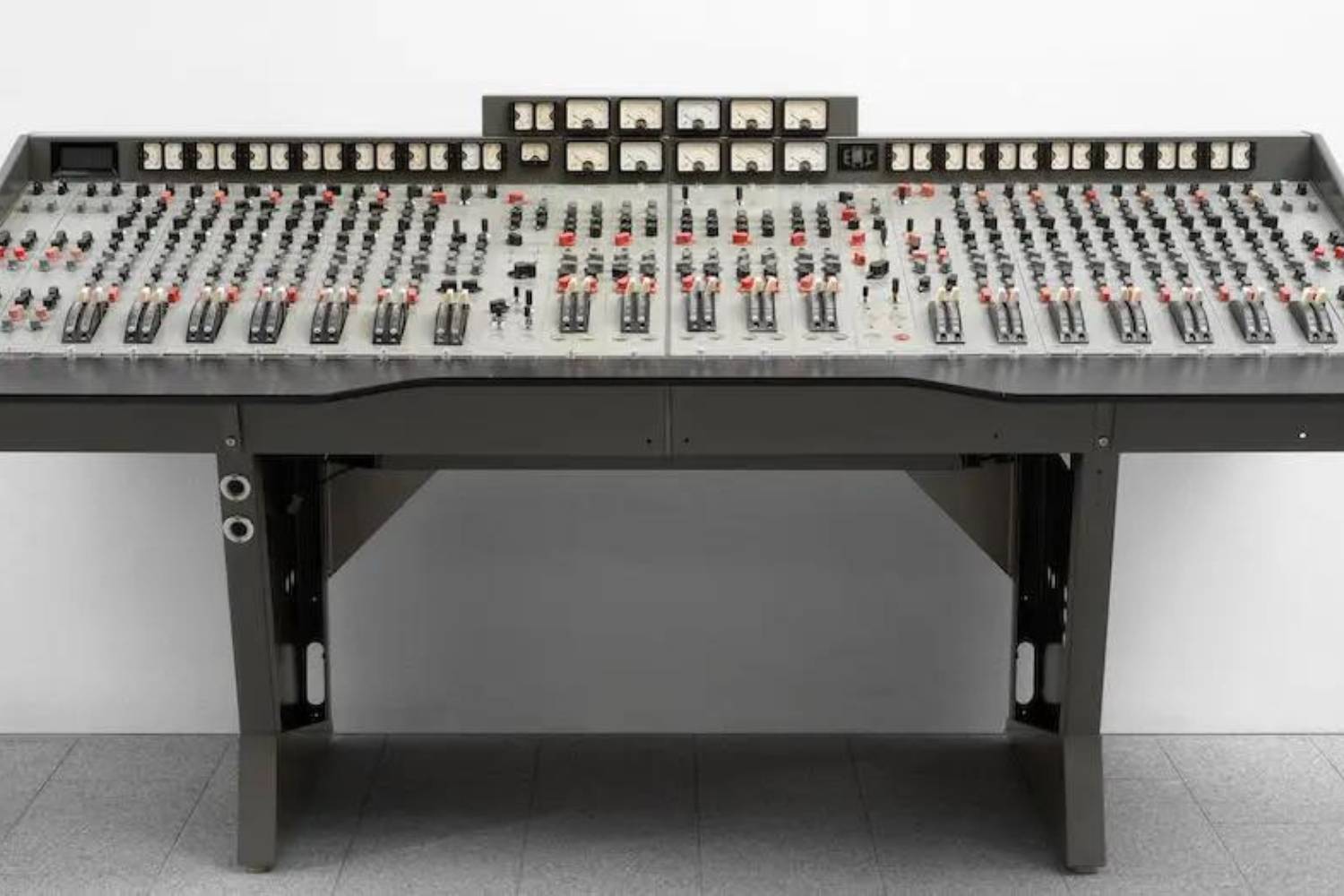 Abbey Road EMI console