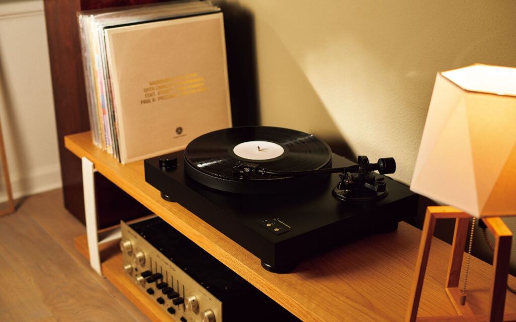 Audio-Technica AT-LP8X Semi-Automatic Direct Drive Turntable