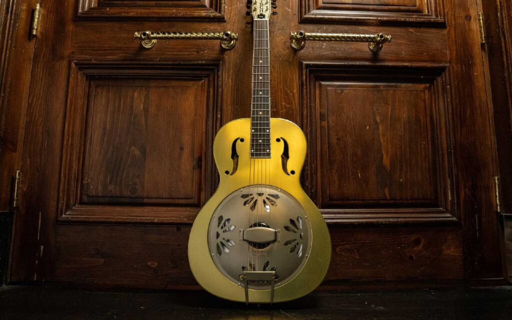 Gretsch Resonator G9202