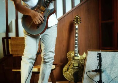 Electric guitar recording
