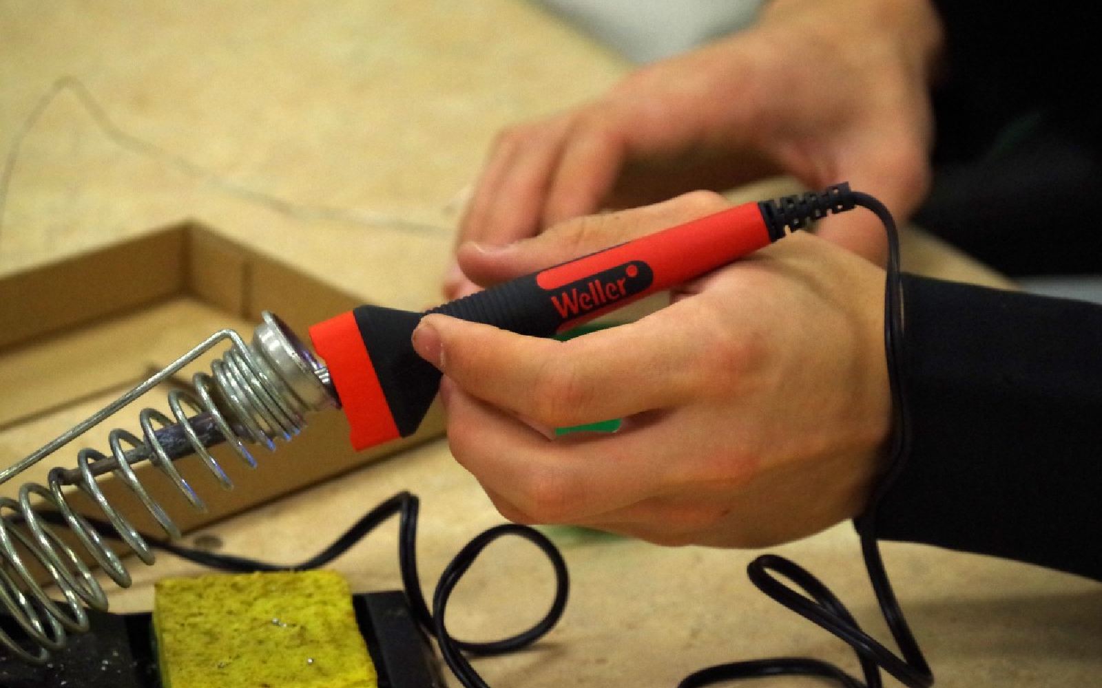Guitar player soldering iron