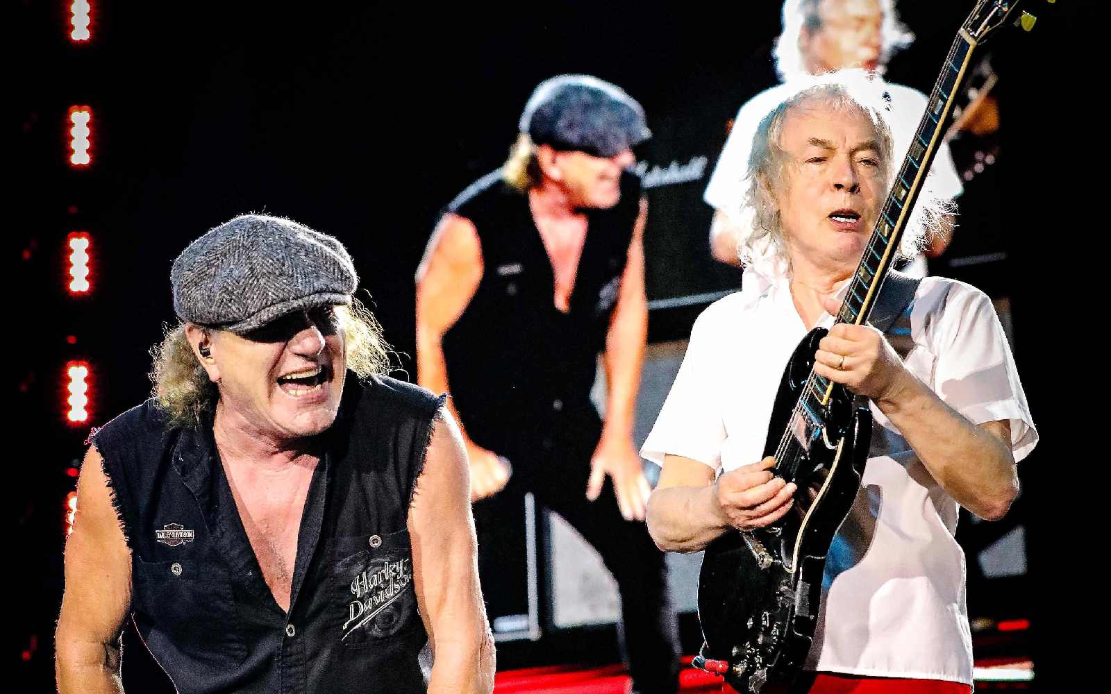 ACDC Angus Young Bryan Johnson