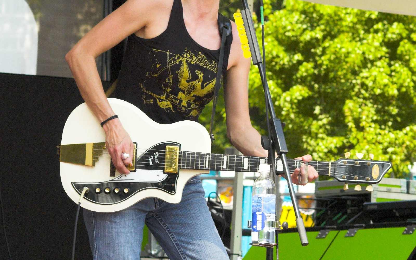 Pawnshop electric guitars