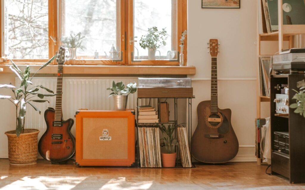 Small guitar amp
