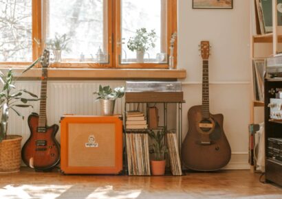Small guitar amp