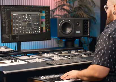 Universal Audio Anthem Analogue Synthesizer