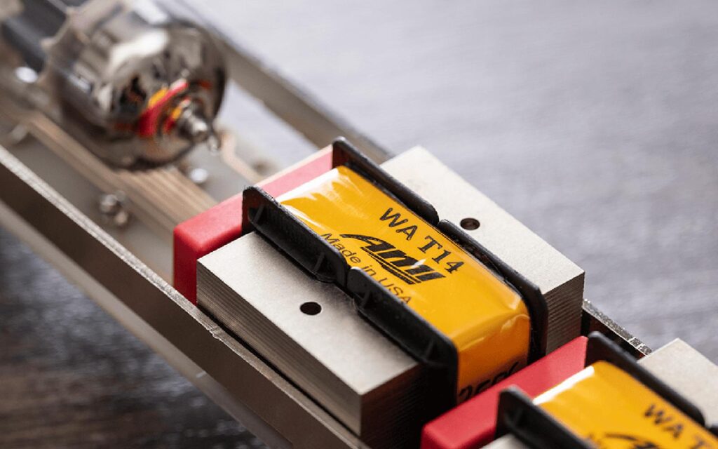 Warm Audio transformer tube condensor