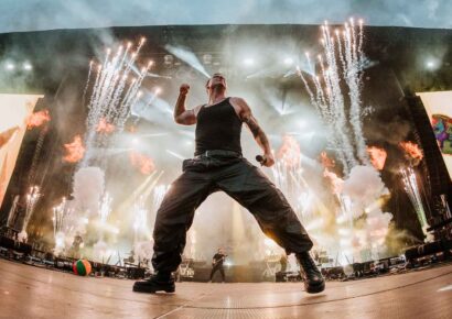 Parkway Drive Parkwaves