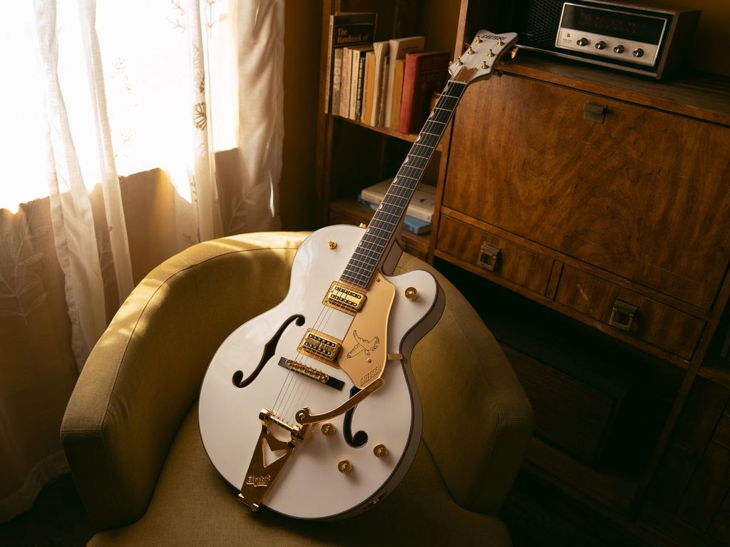 gretsch synchromatic falcon