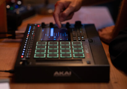 AKAI Pro MPC Live III