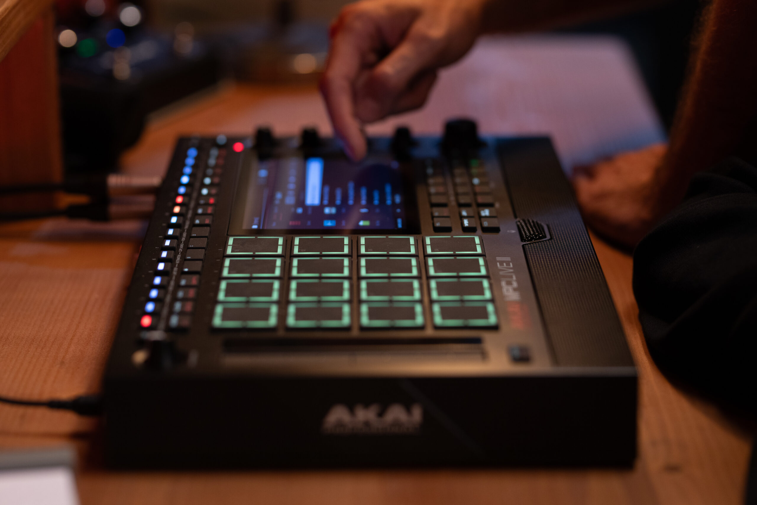 AKAI Pro MPC Live III