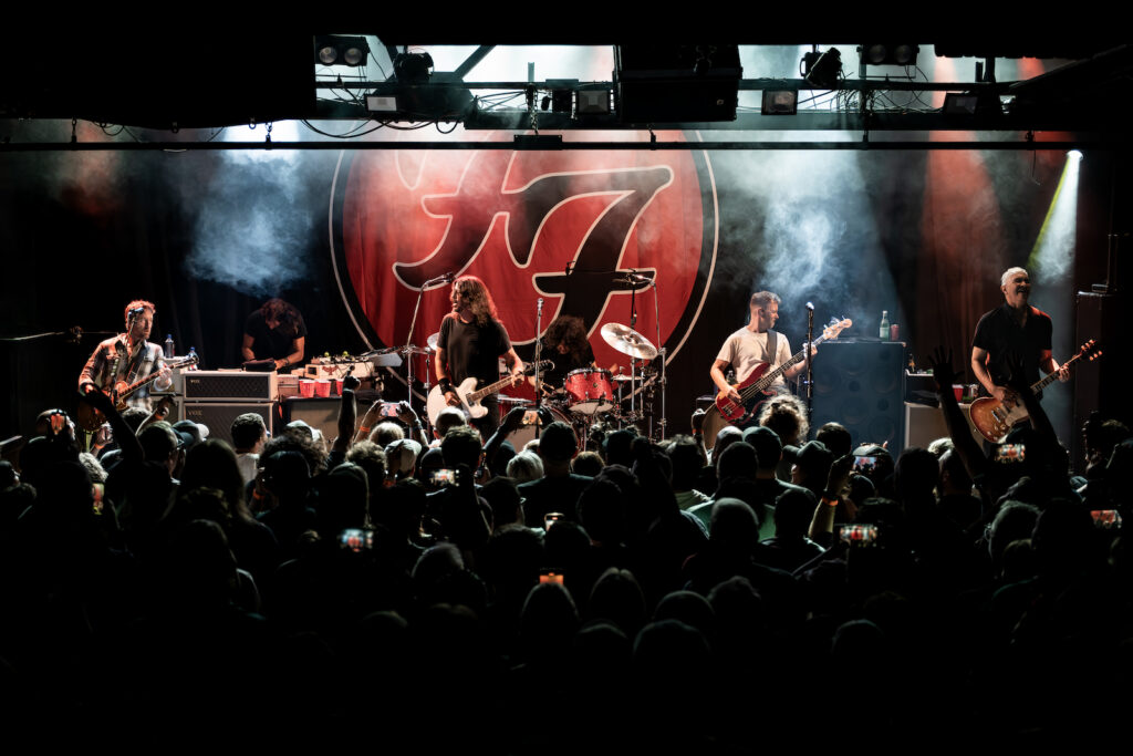 foo fighters tour
