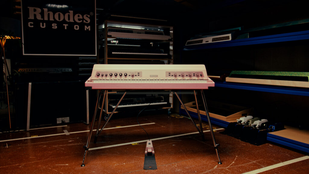 Rhodes MK8 Marshmallow