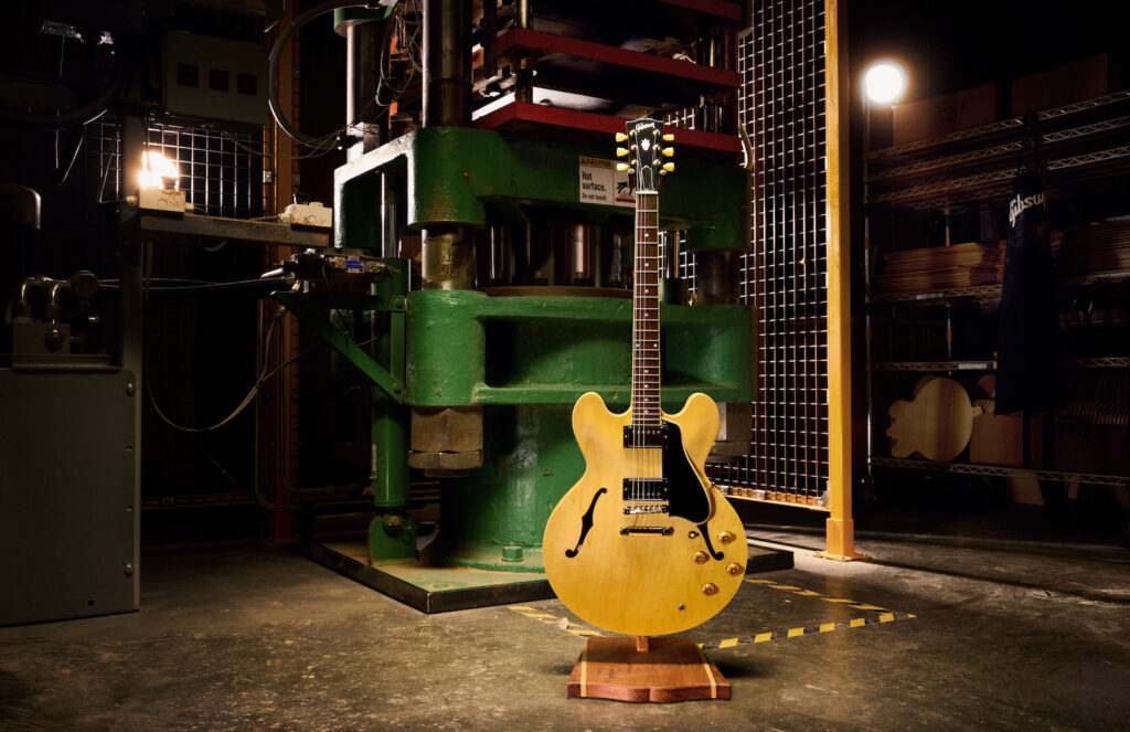 Gibson ES-335