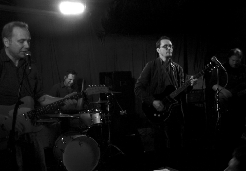Sam Prekop gear the Sea and Cake