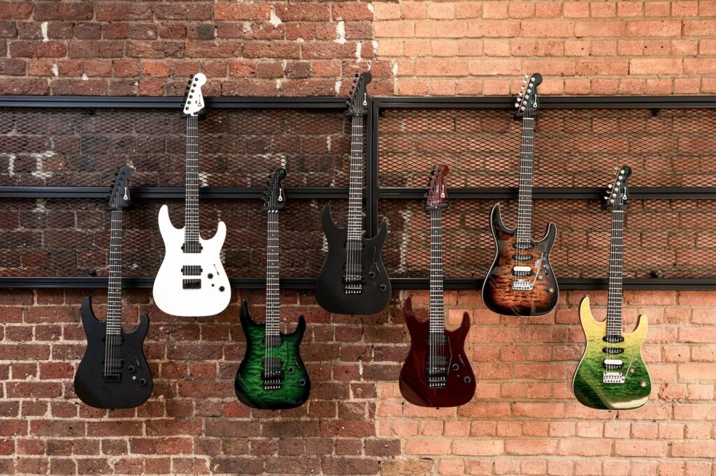 Charvel Pro-Mod Plus Dinky DK24