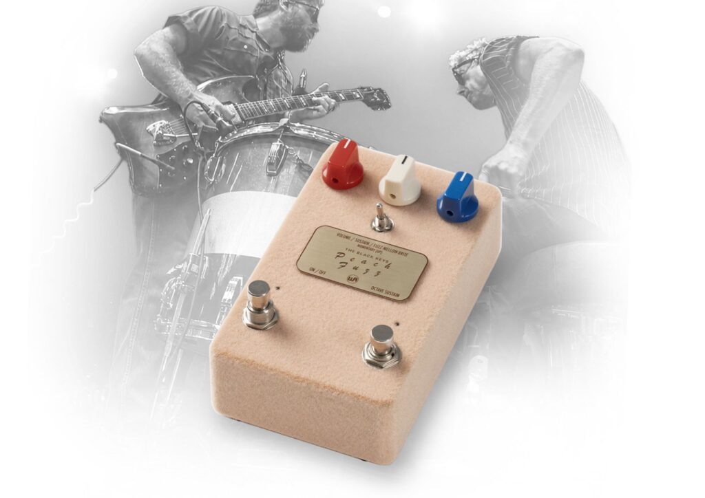 Warm Audio Peach Fuzz